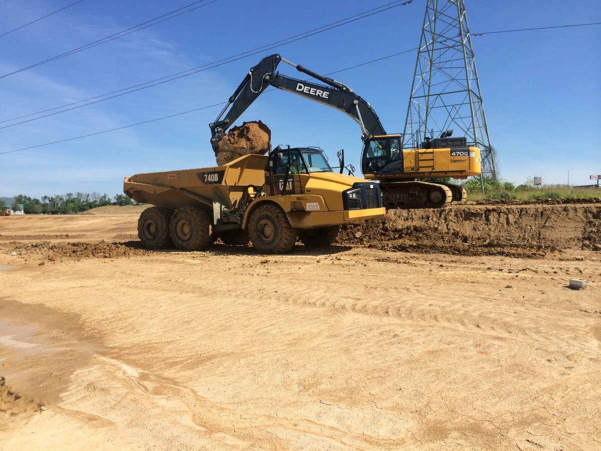 crane with dump truck